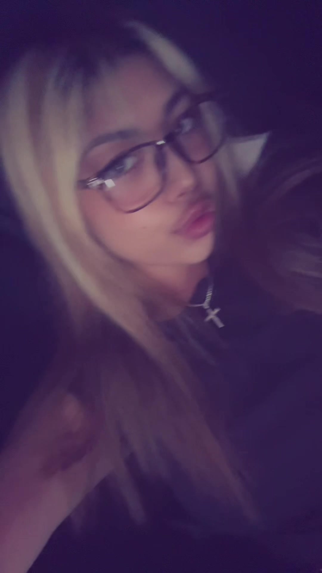 @🐰