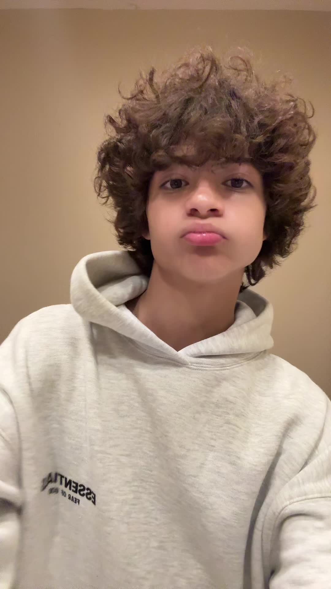 @Jayden