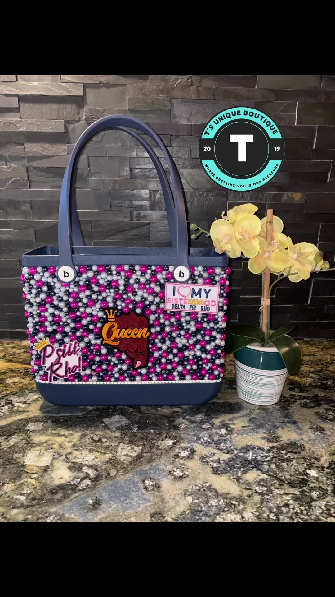 @Tsuniqueboutique