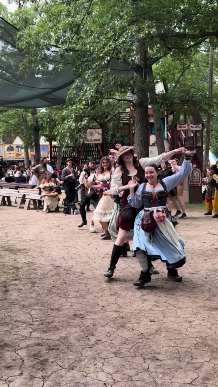 @Renfair.com