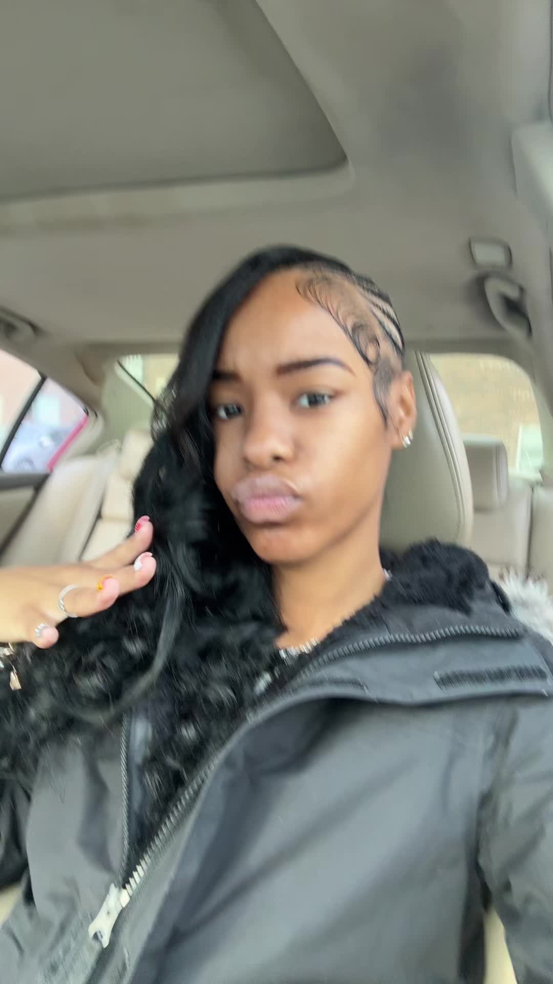 @smileyy🙃