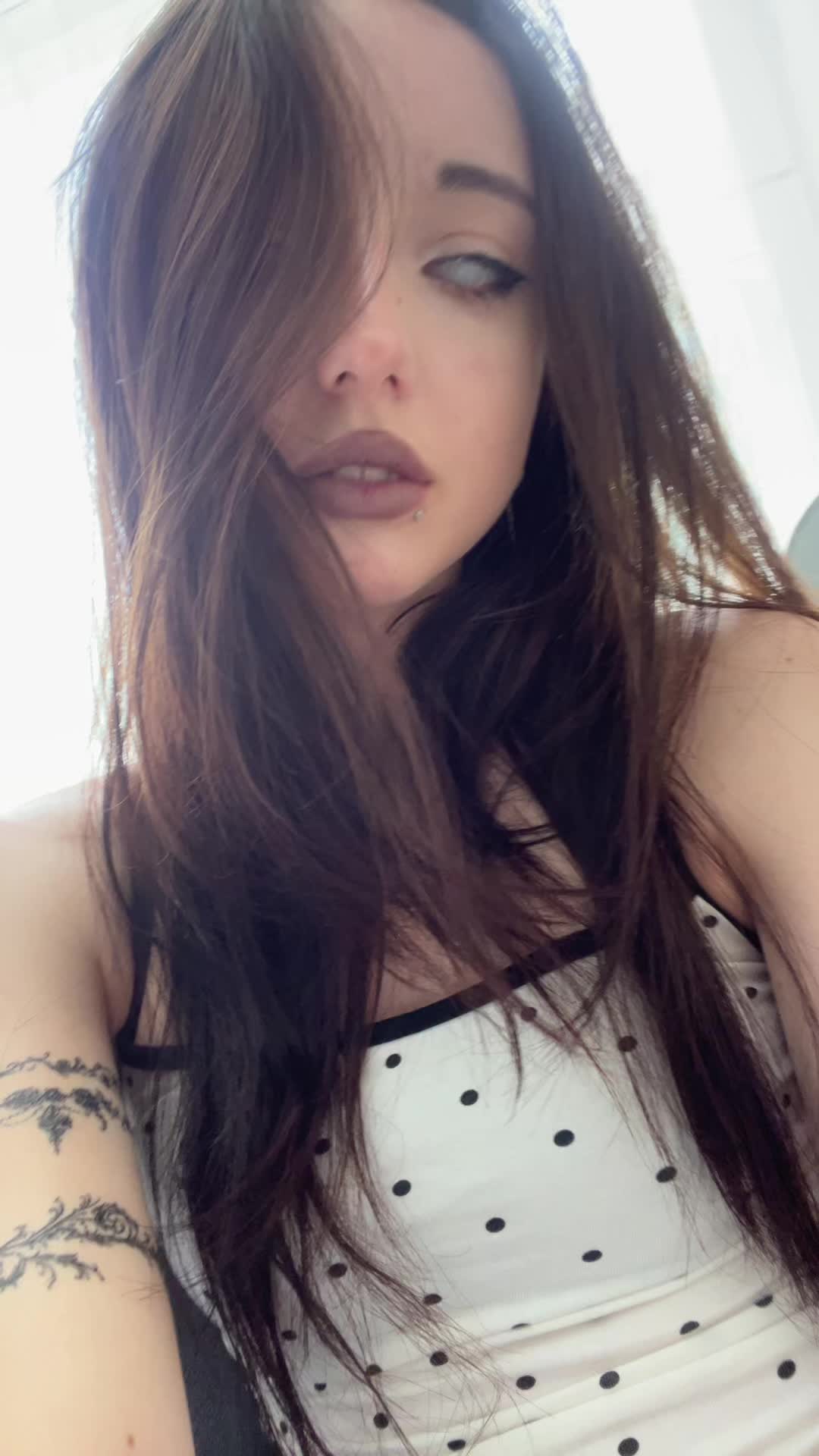 @rotten_stuff