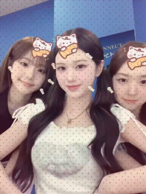 @tripleS