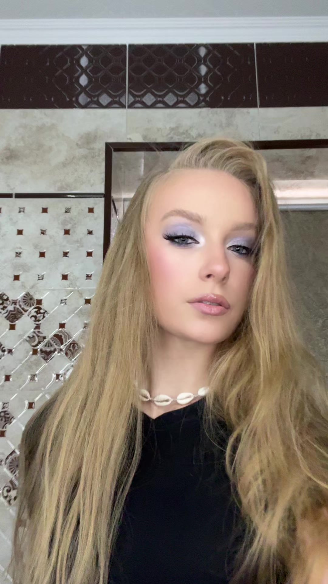 @_dewyla_ananko