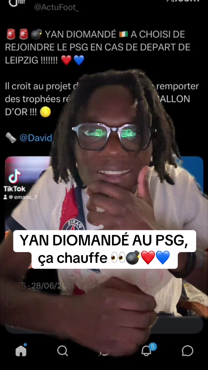 @Emans ❤️💙🌟🌟