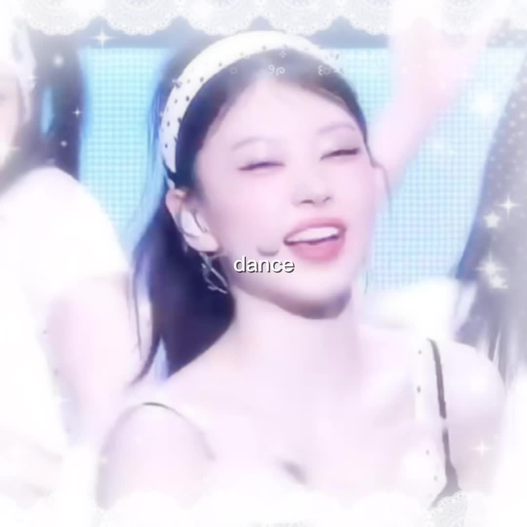 @★彡 ℳ𝒪𝒦𝒜