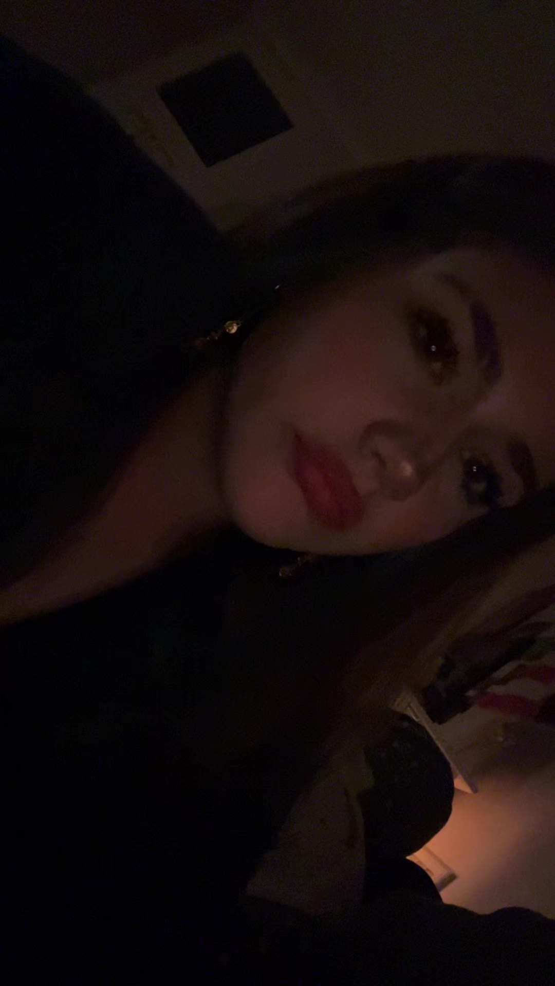 @꧁༒ℓiℓy༒꧂