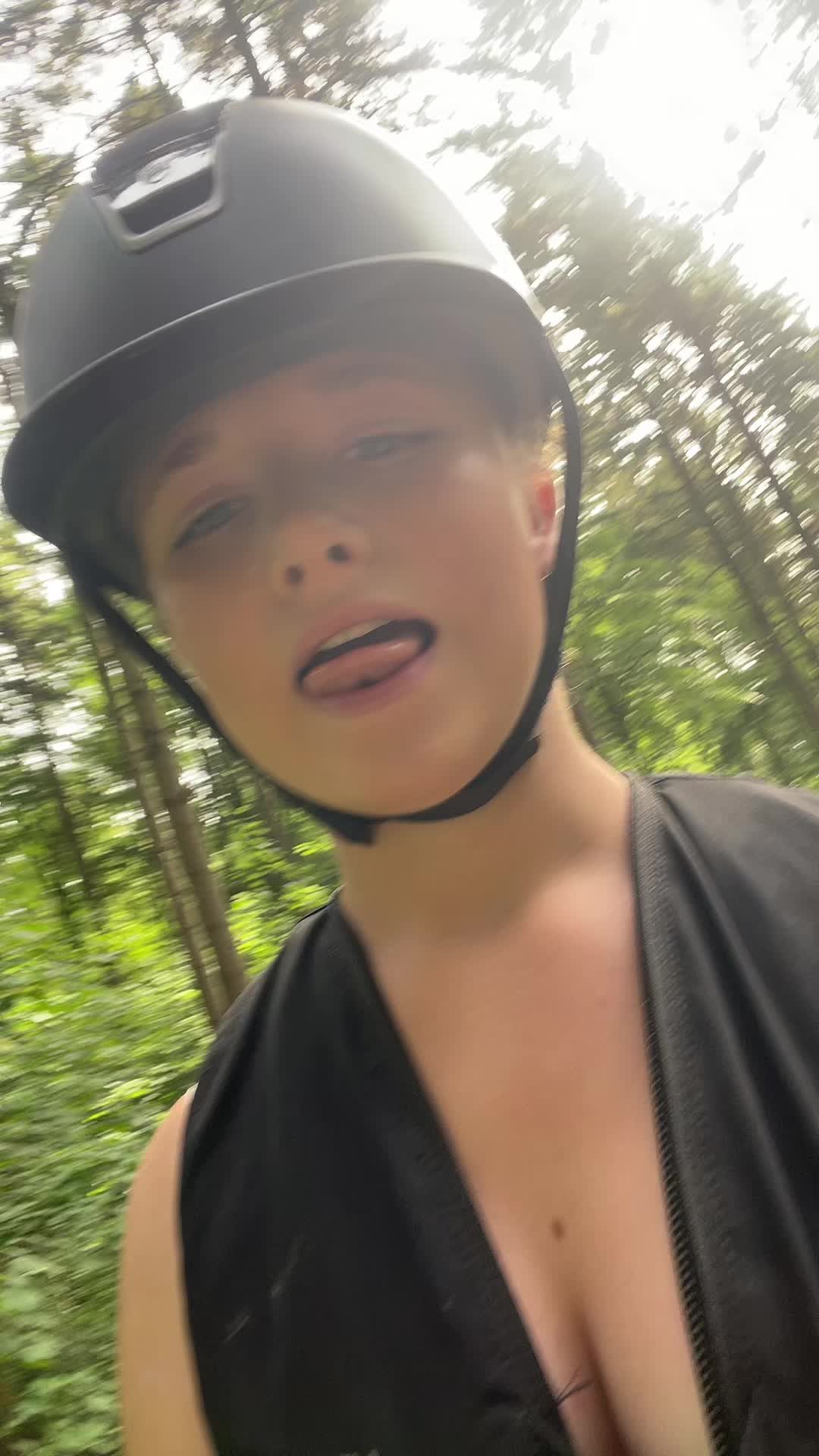 @briana_20002