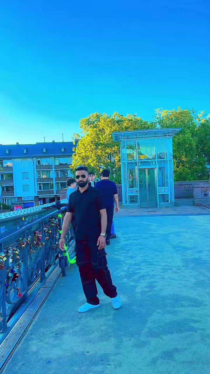 @Honey Sidhu Germany 🇩🇪
