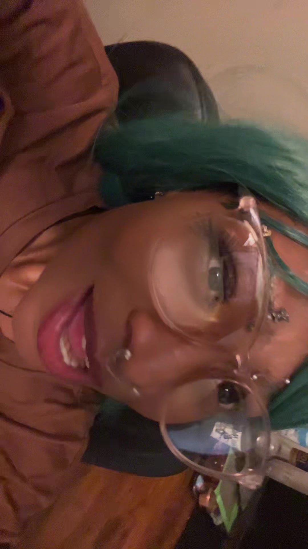 @hyzy