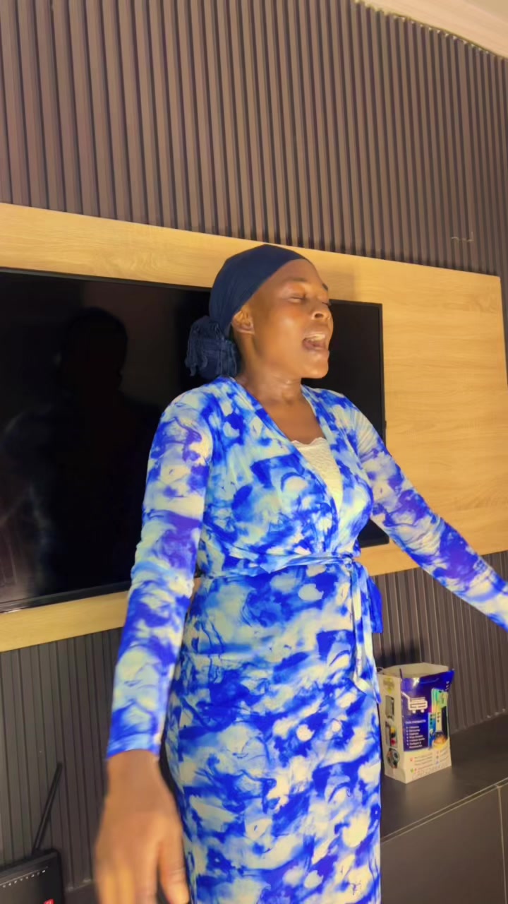 @Annienwamba