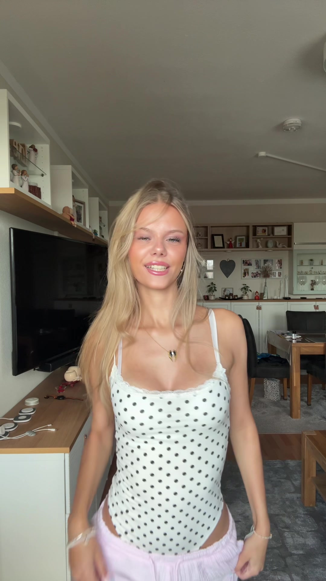 @larissa