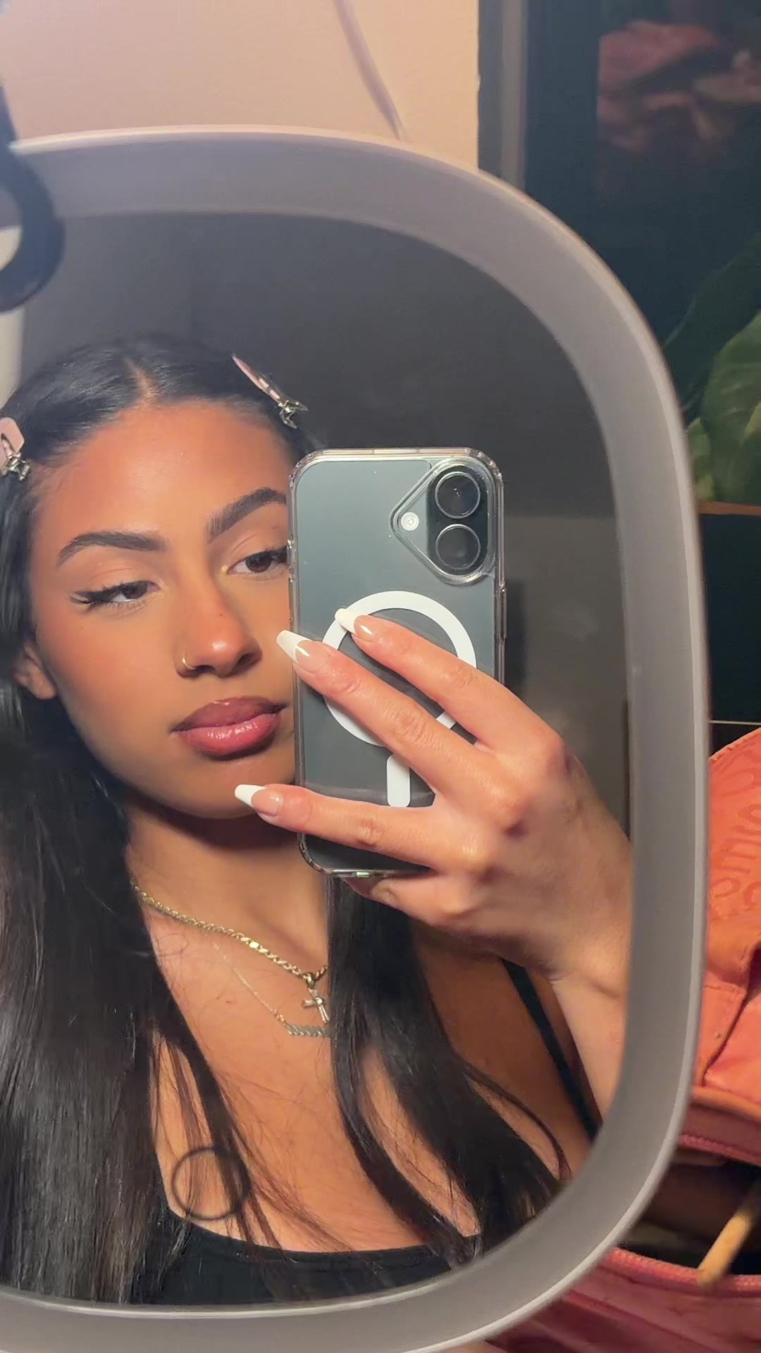 @la