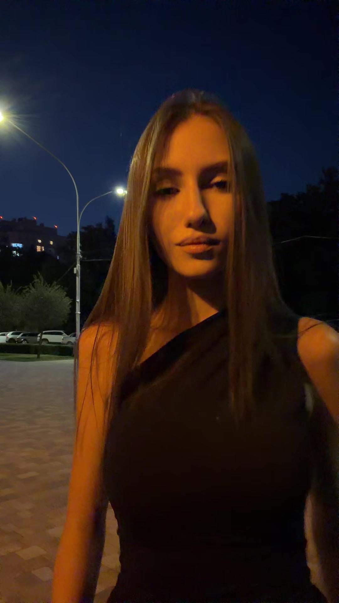 @E.K