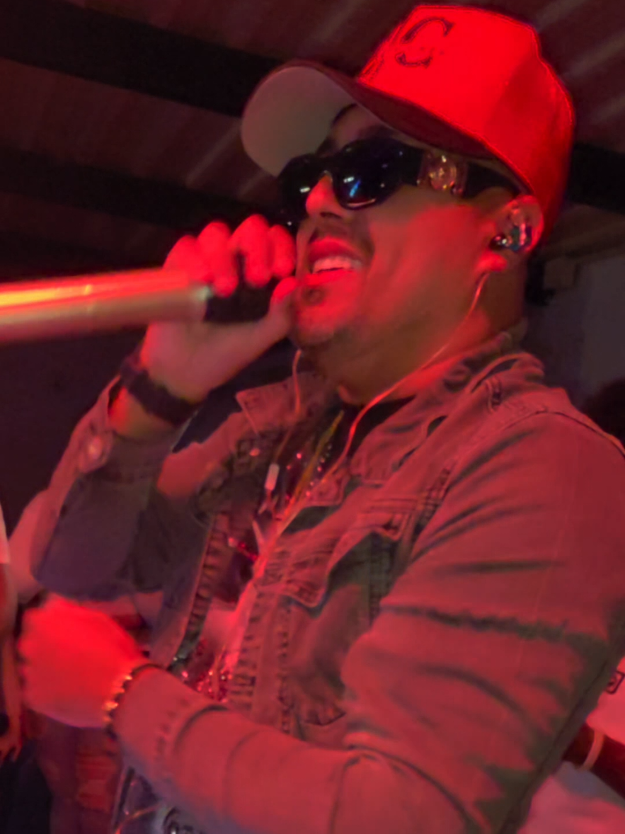 @DJANDERSON BRICE&Ntilde;O