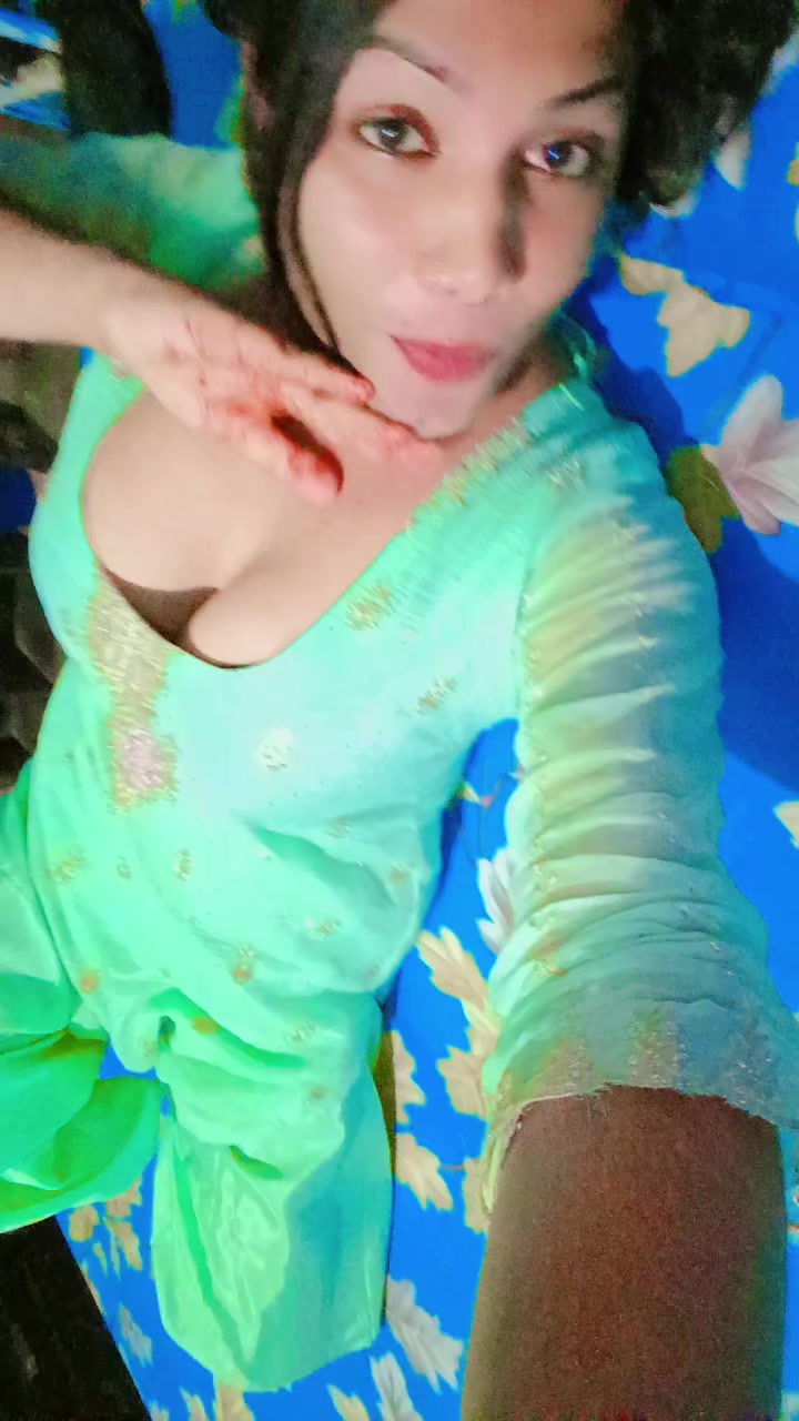 @🥰Queen Mahi 🥰