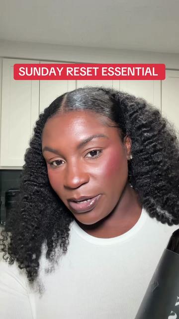 @Ebony✨Natural Hair & Fashion