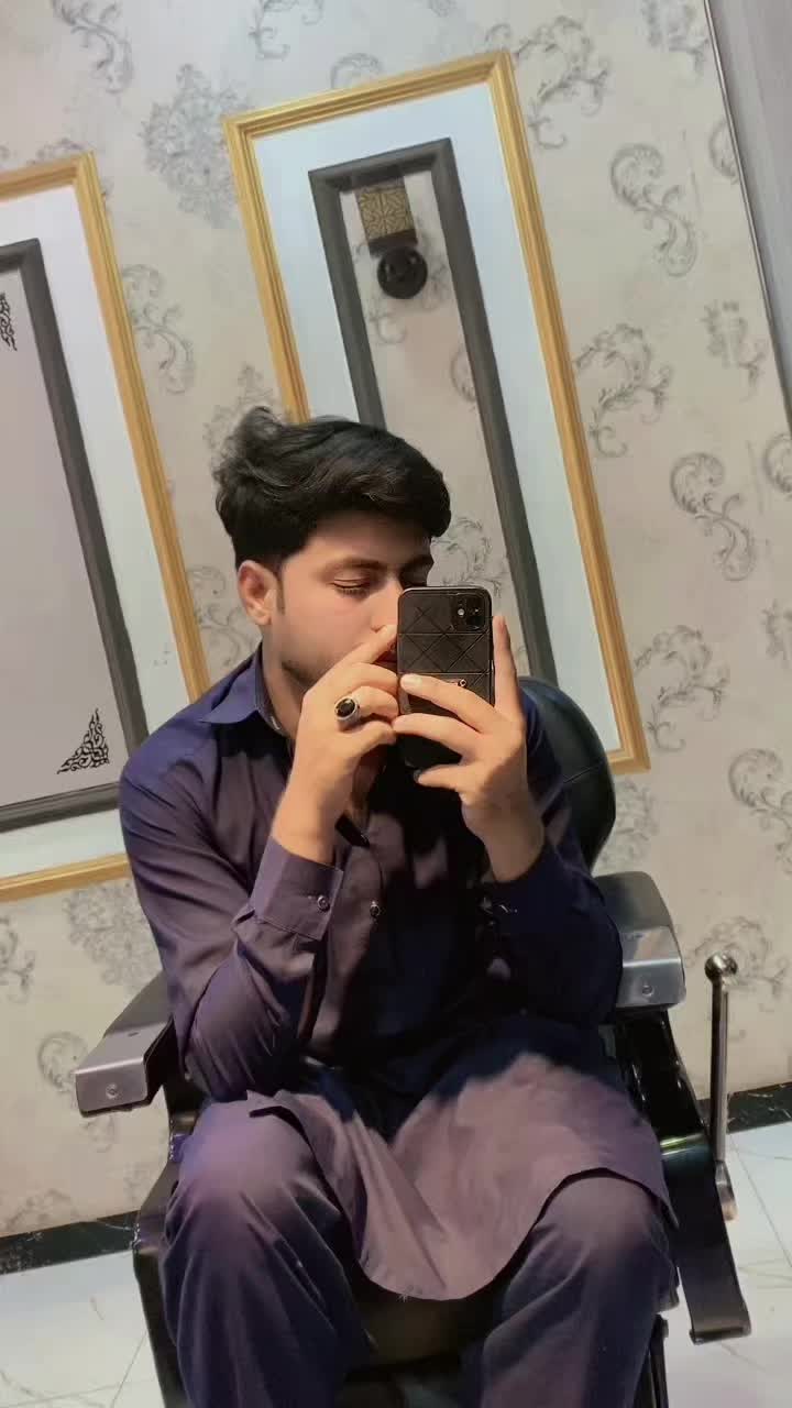 @👑عزیر~Pathan🤍🌼