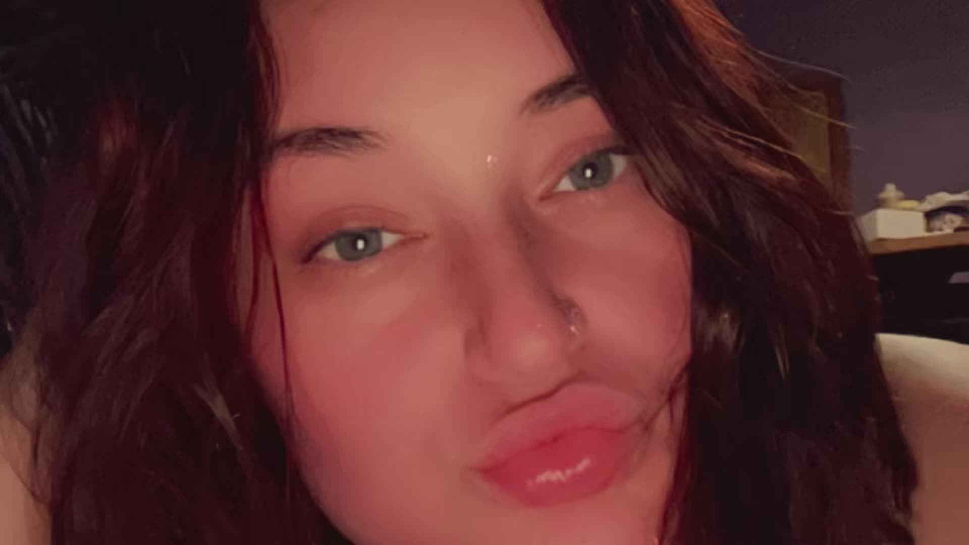 @queen_katie26