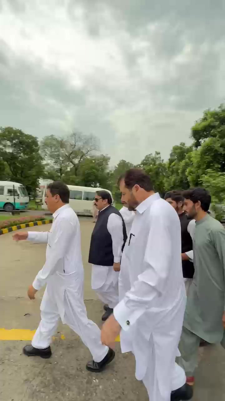 @Iqbal Afridi