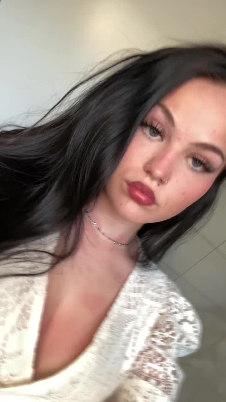 @C&eacute;line