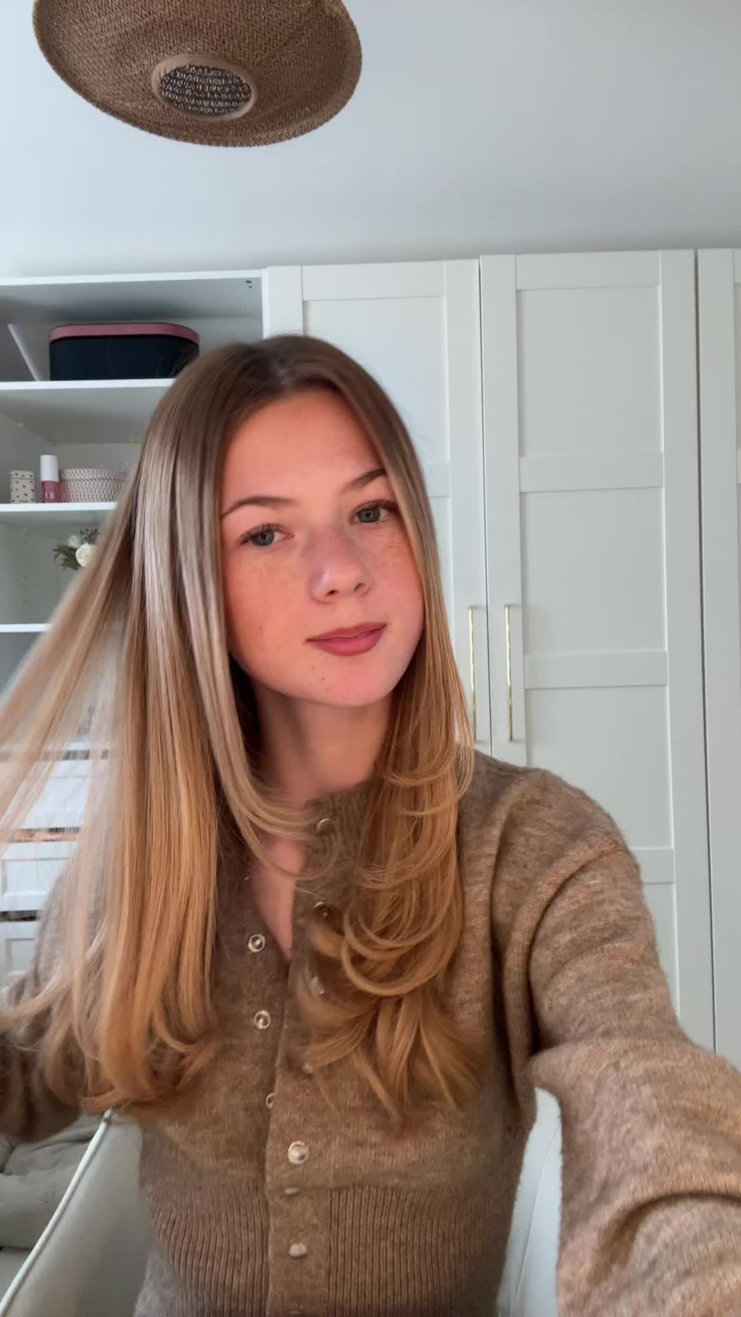 @aliaengels