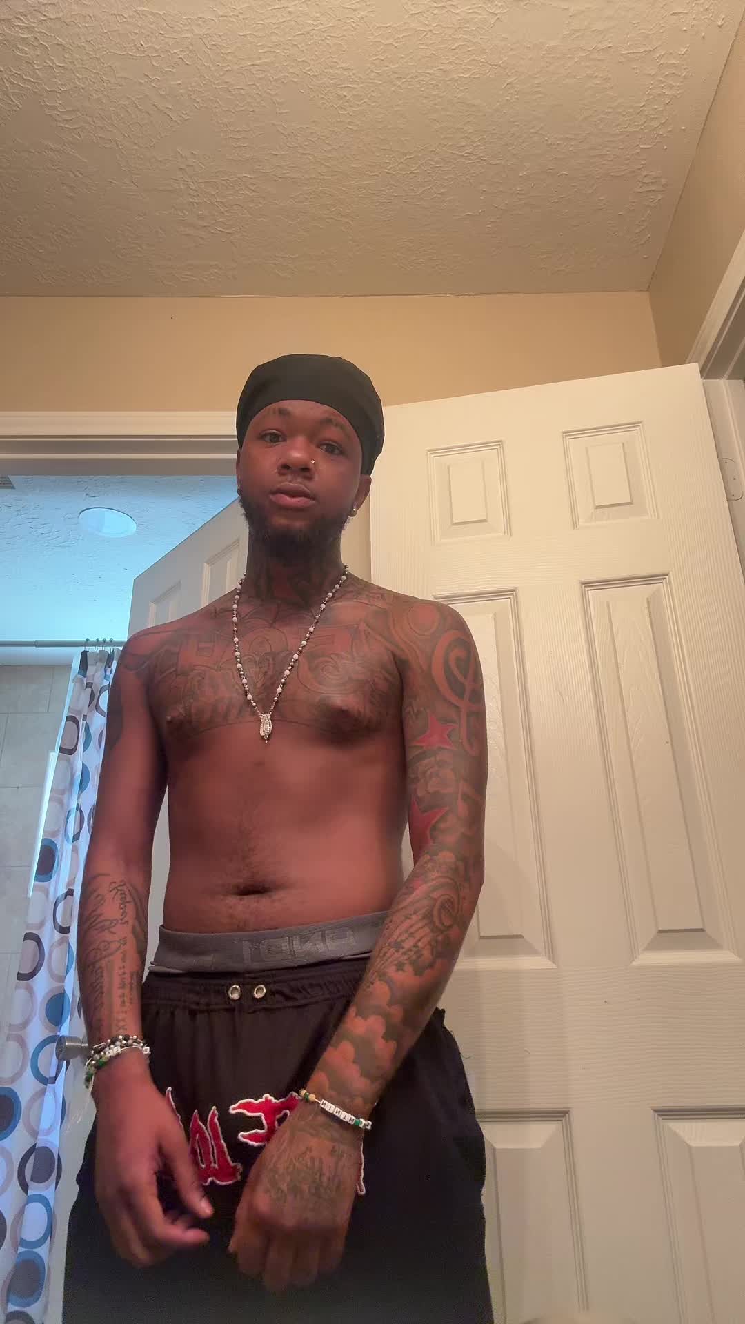 @Djrari9