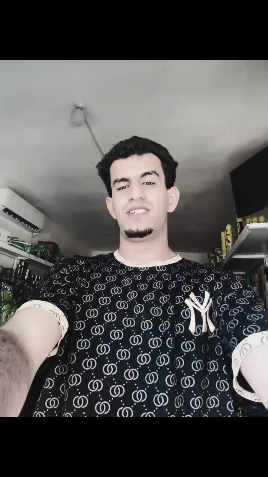 @﮼عُمر،عقيلة🤍🇱🇾.
