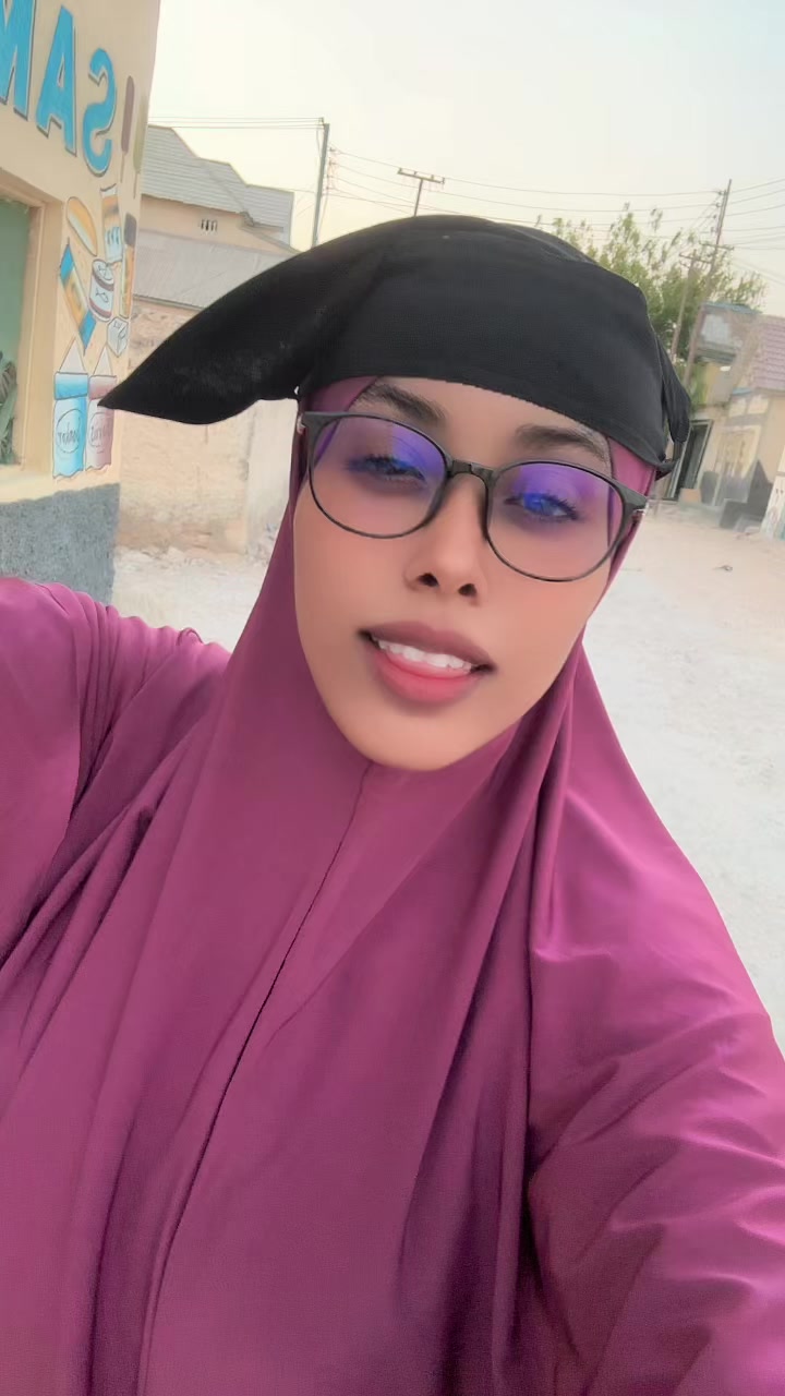 @AHLaam mohamuud