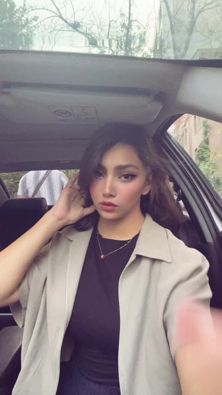 @Rozhina.