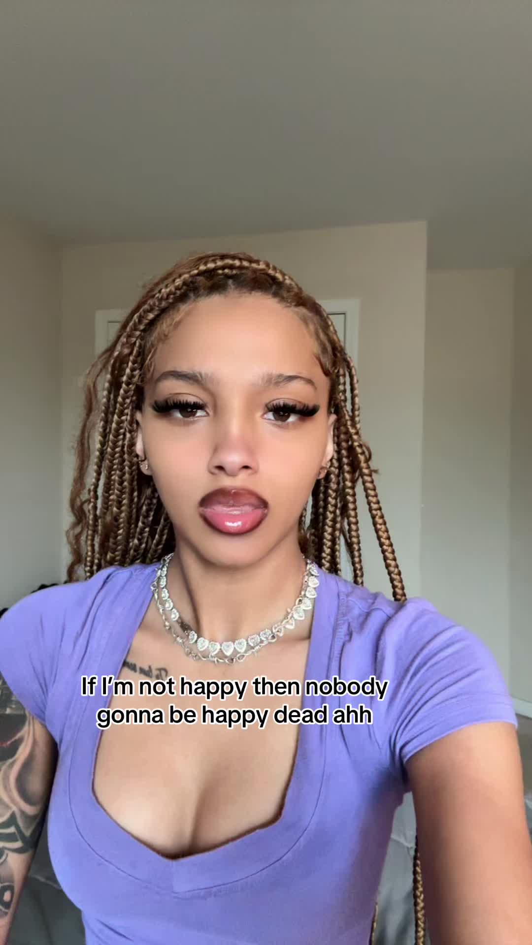 @Jas🫠