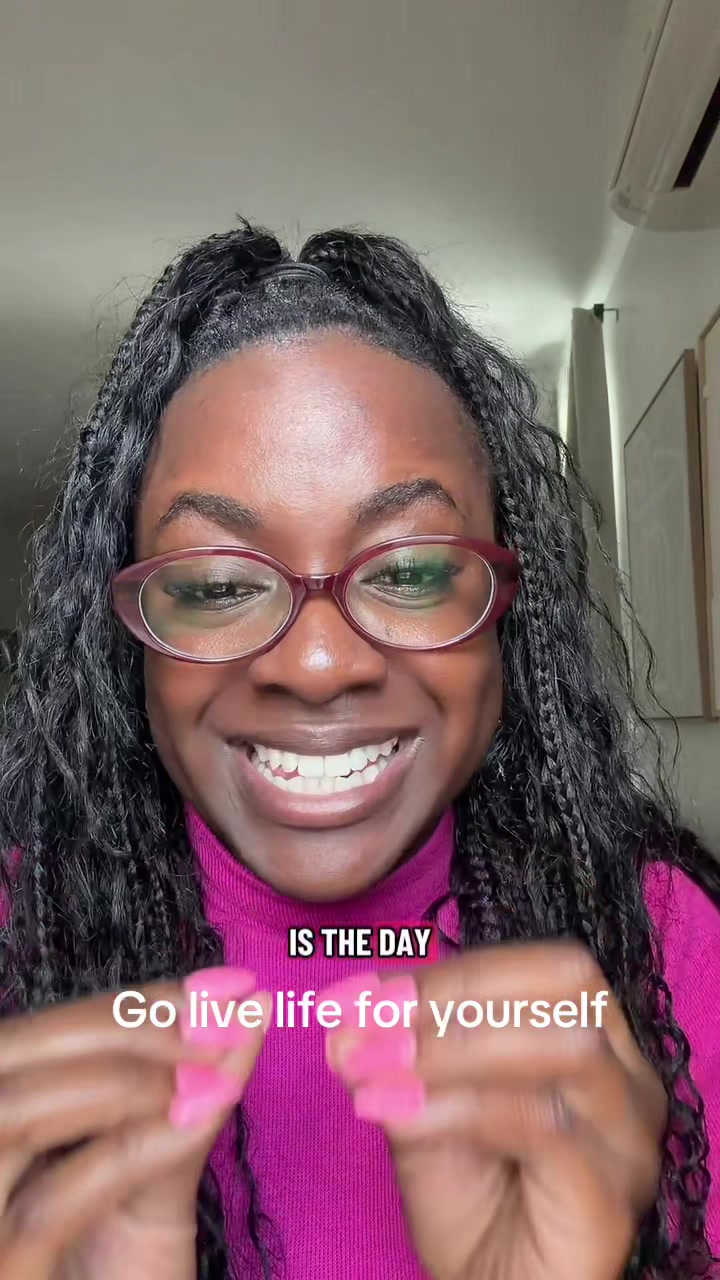 @Akosua