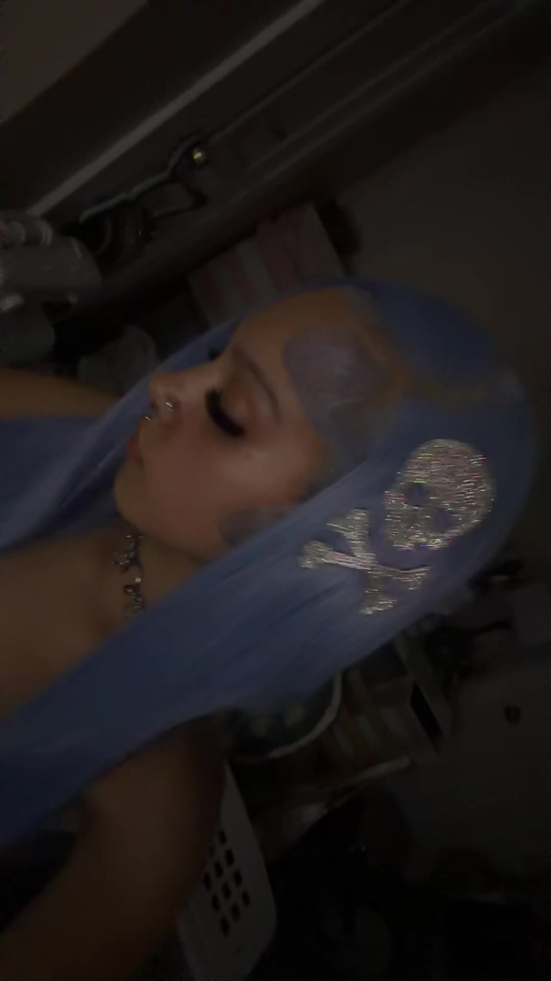 @2sick2kiss