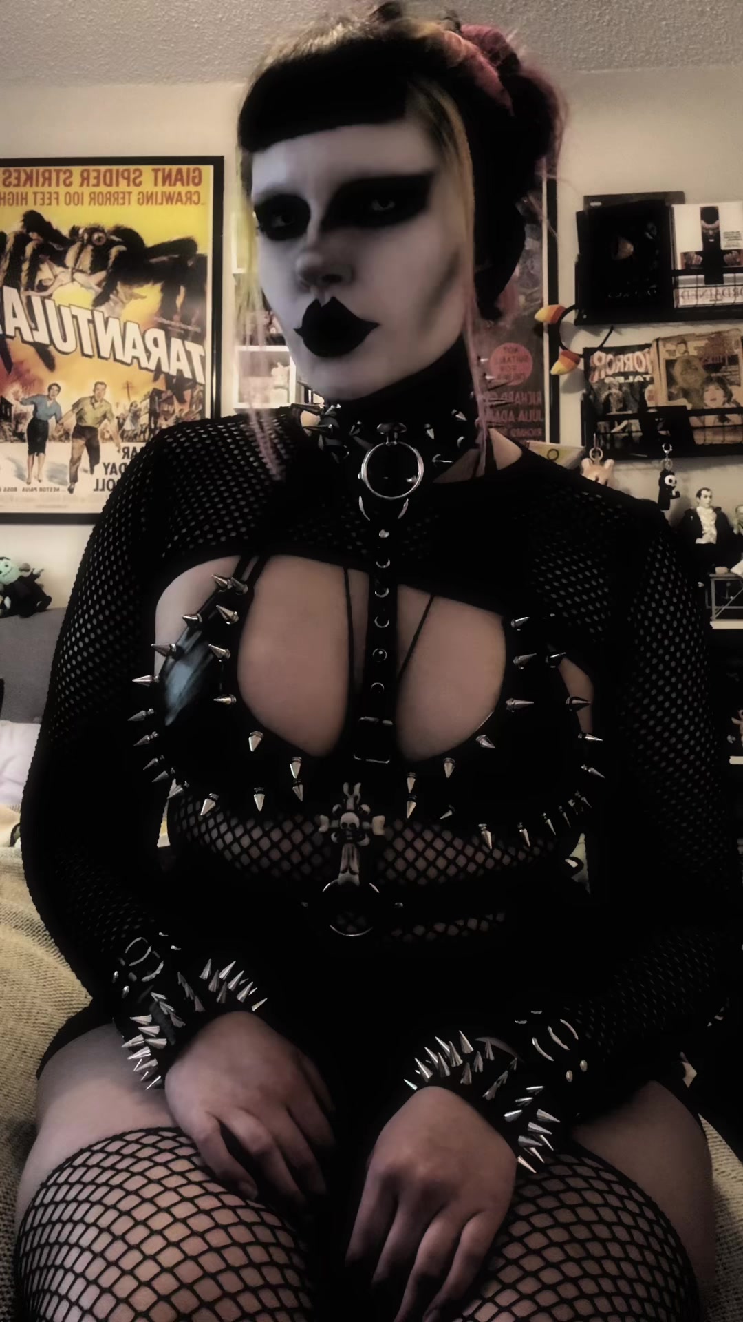 @𝘿𝘼𝙑𝙀𝙏𝙀𝘾𝙃𝙂𝙊𝘿𝙃𝙀𝘼𝘿