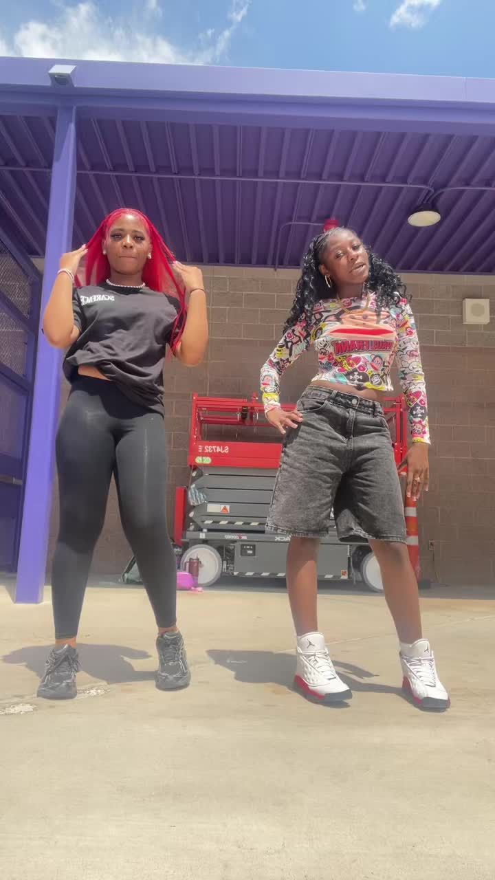 @_jsttaweirdoo_