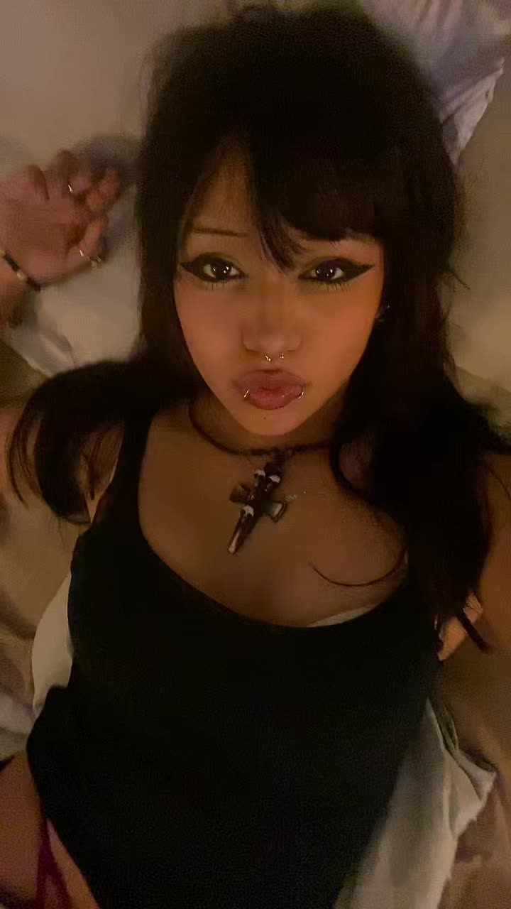 @floating_tangerine