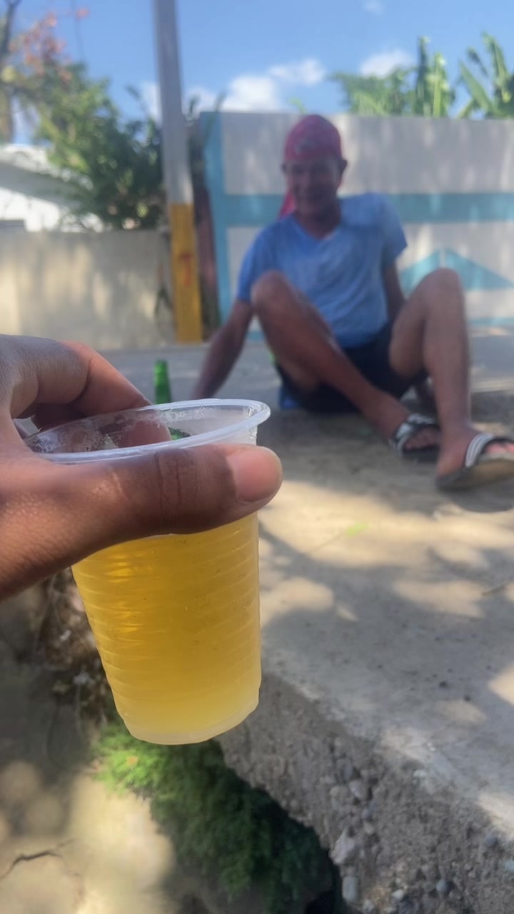 @Mart&iacute;nez 😌🖤