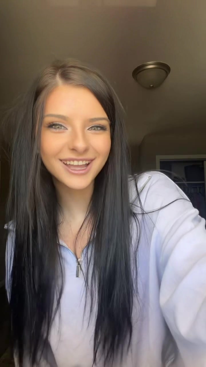@_makaliegh