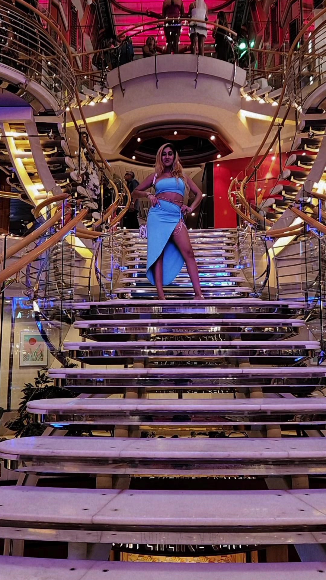 @Sav_dreamgirl