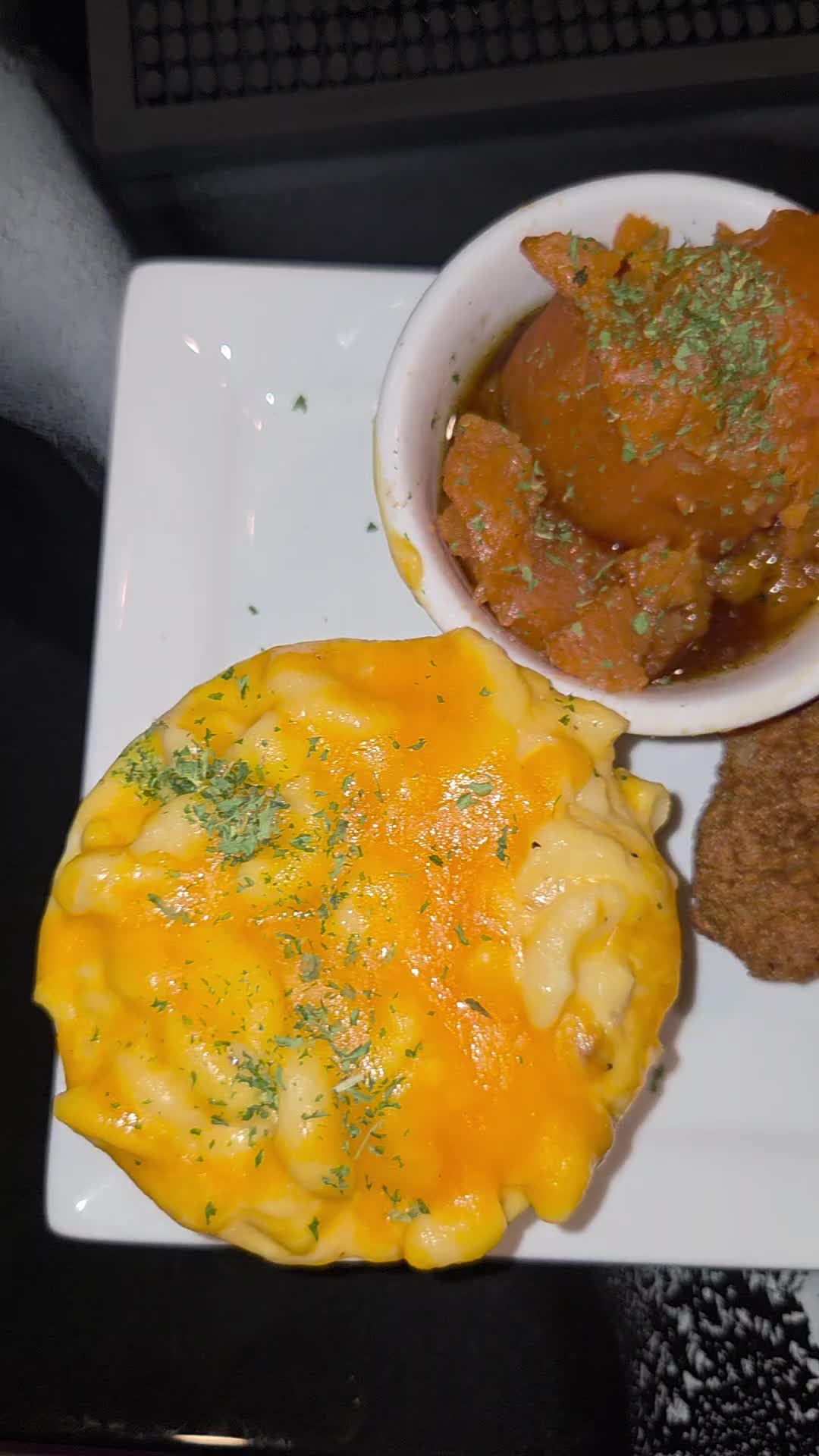 @thefoodconquer