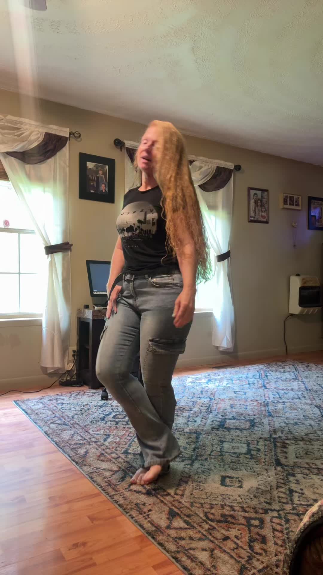 @Gg