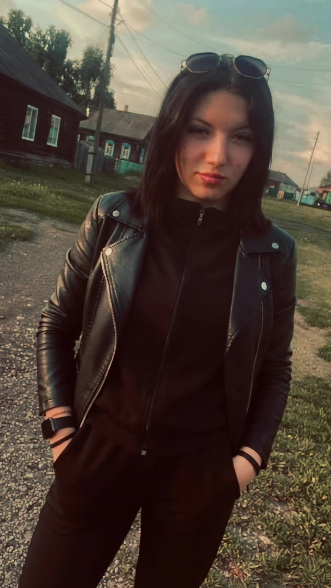 @Лизочка🥀