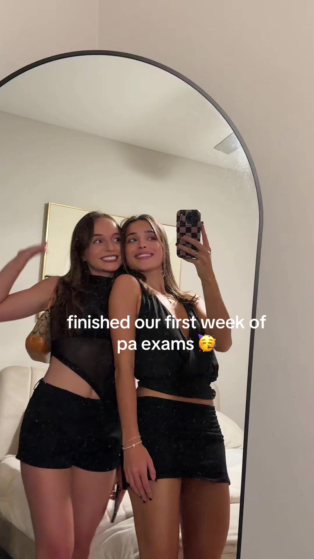 @lilyana