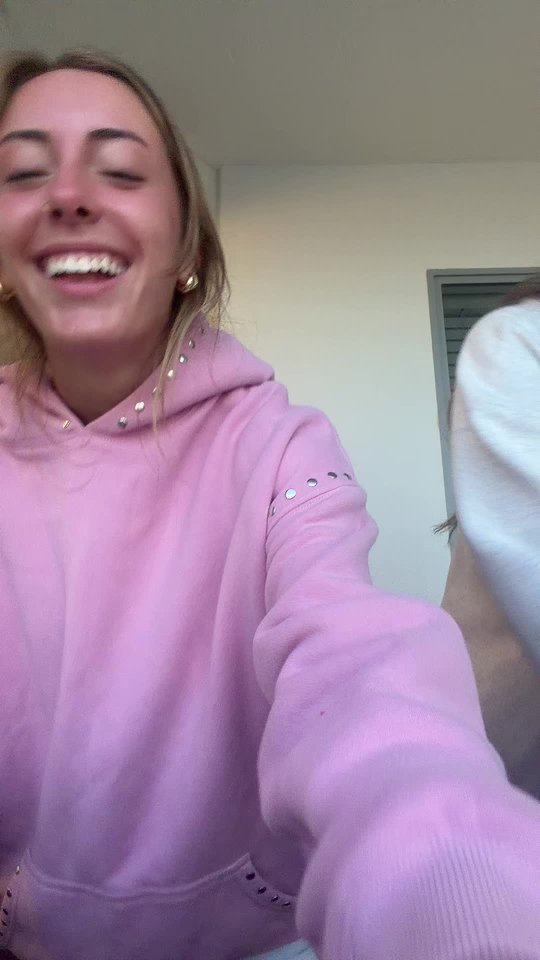 @user194859195969