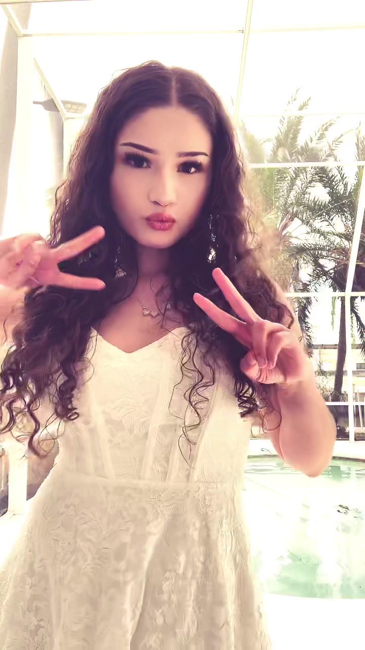 @Shirley Lauren
