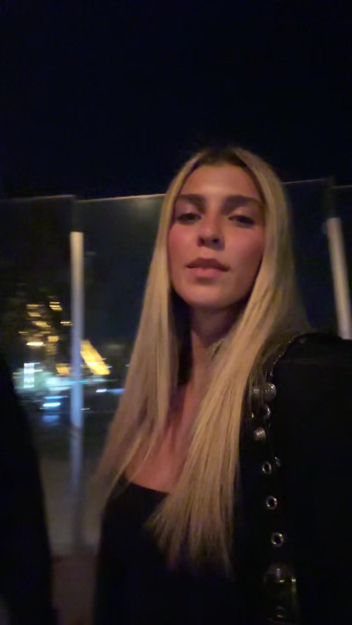 @👸🏼