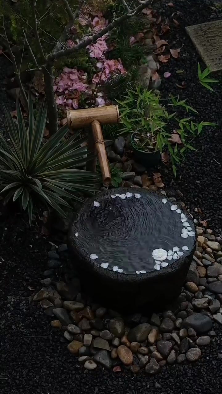 @qqscrystals