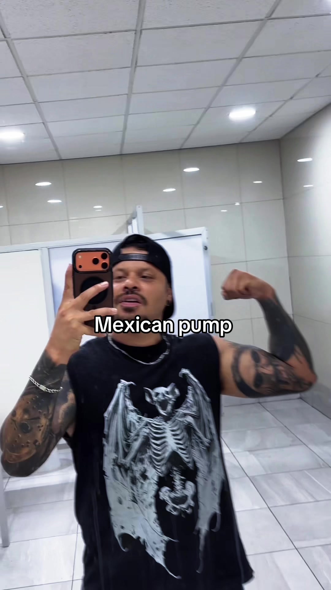 @𝓜𝓡.𝓥𝓐𝓜𝓟