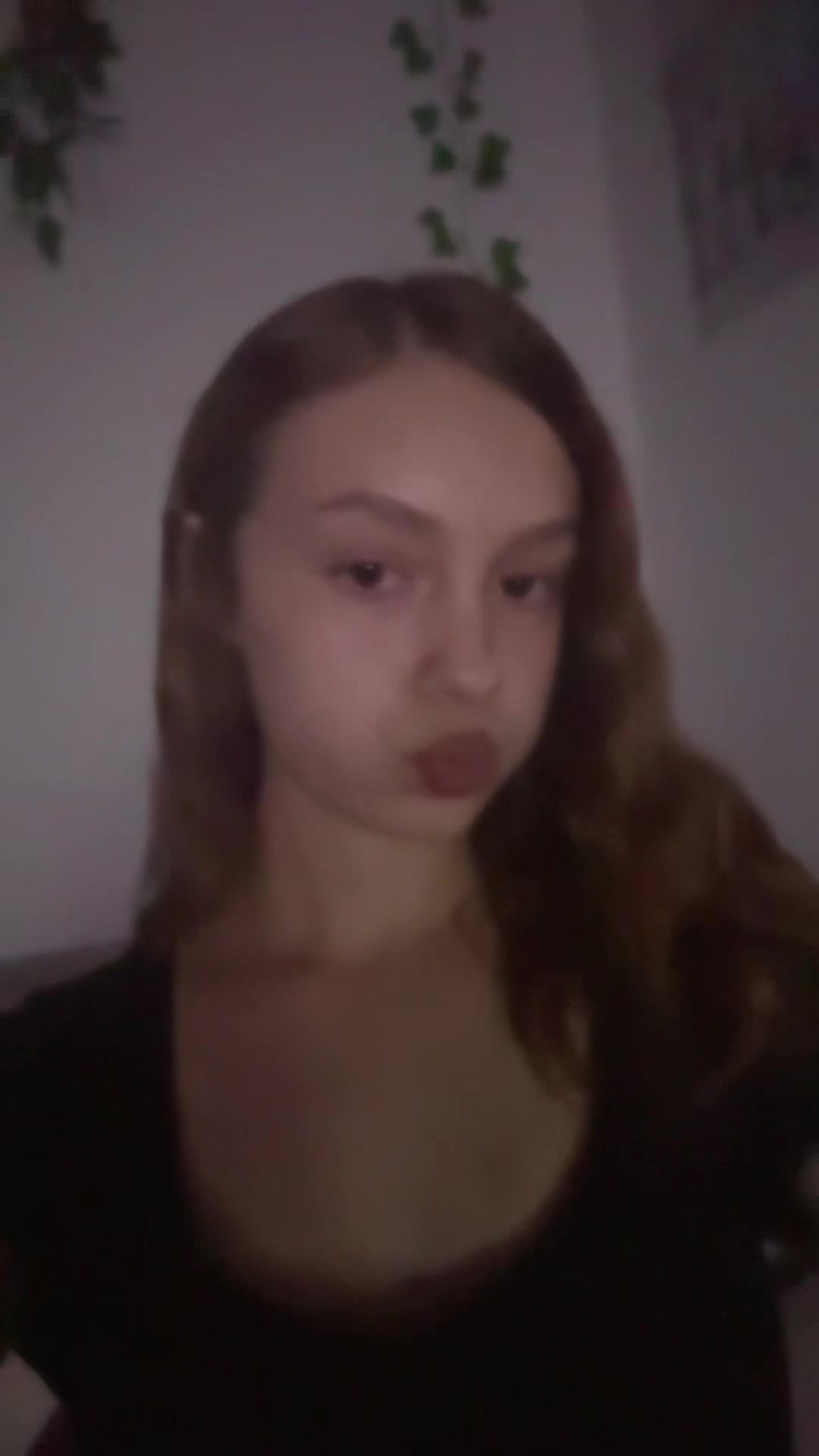 @⃟