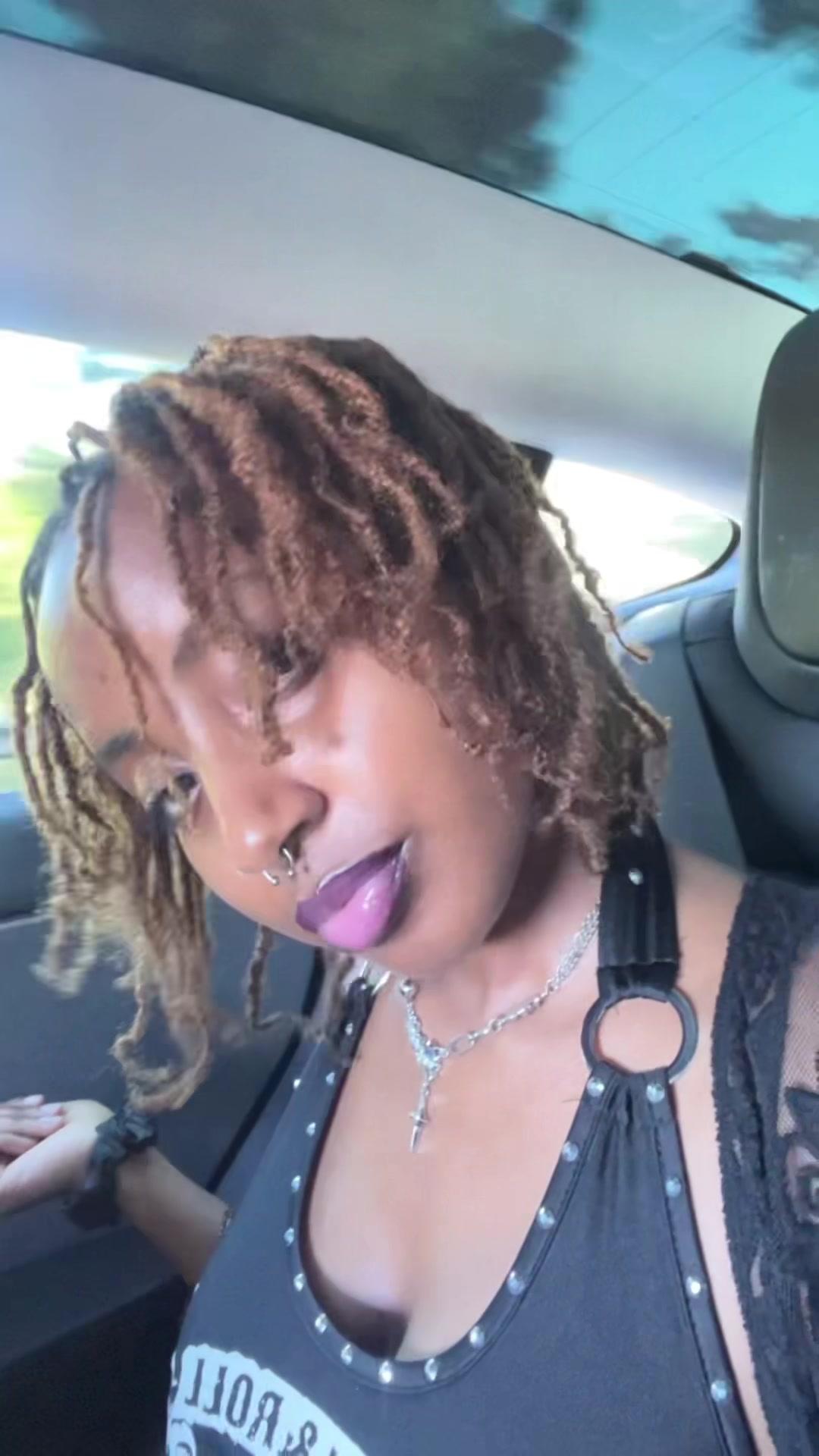 @Munyiri👩🏽❤️💋👩🏾